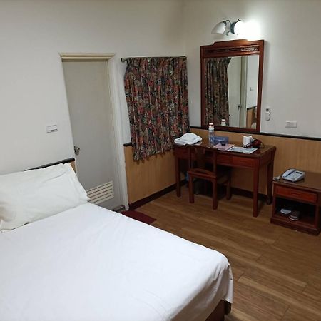 丸松商旅 Hotel Miaoli Exterior photo