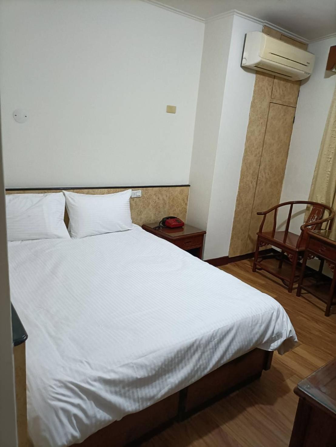 丸松商旅 Hotel Miaoli Exterior photo